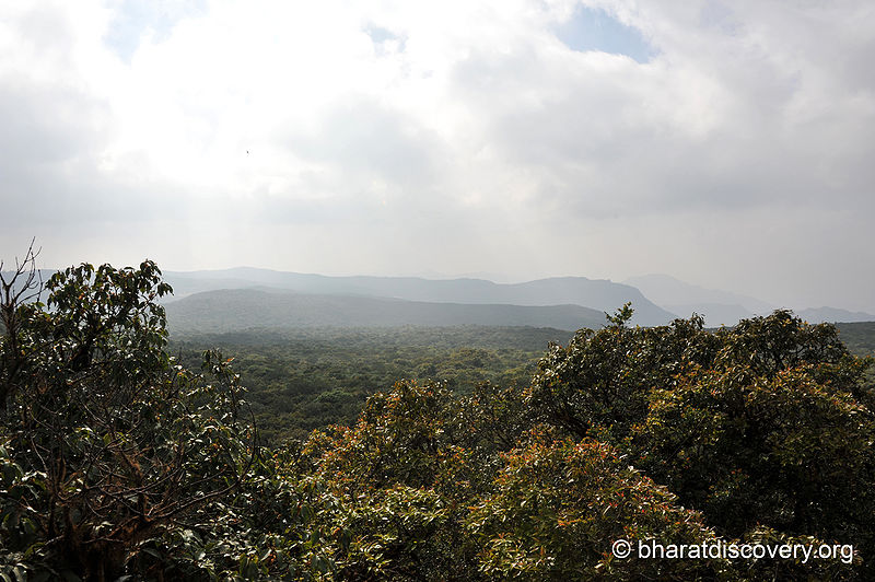 चित्र:Connaught-Peak-Mahabaleshwar-2.jpg