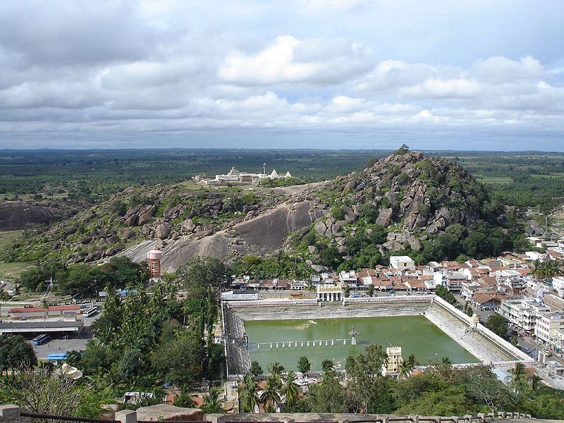 चित्र:Sravanabelagola-1.jpg