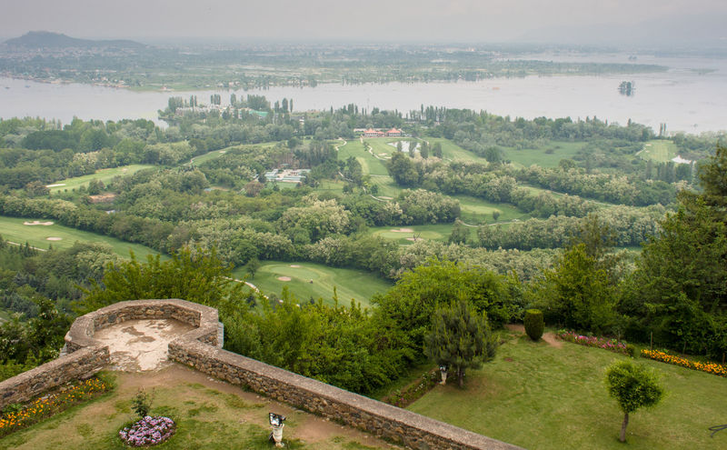 चित्र:Dal-Lake-form-Pari-Mahal.jpg