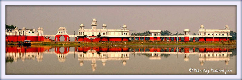 चित्र:Neermahal-Water-Palace.jpg