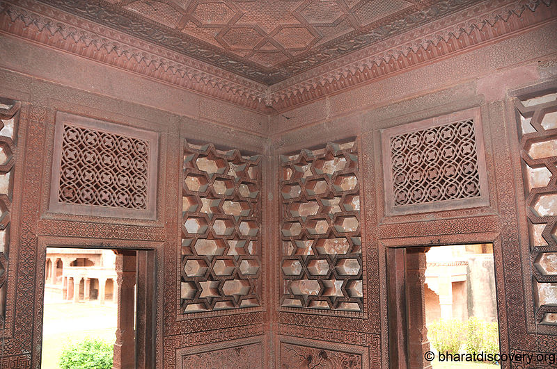 चित्र:Fatehpur-Sikri-Agra-35.jpg