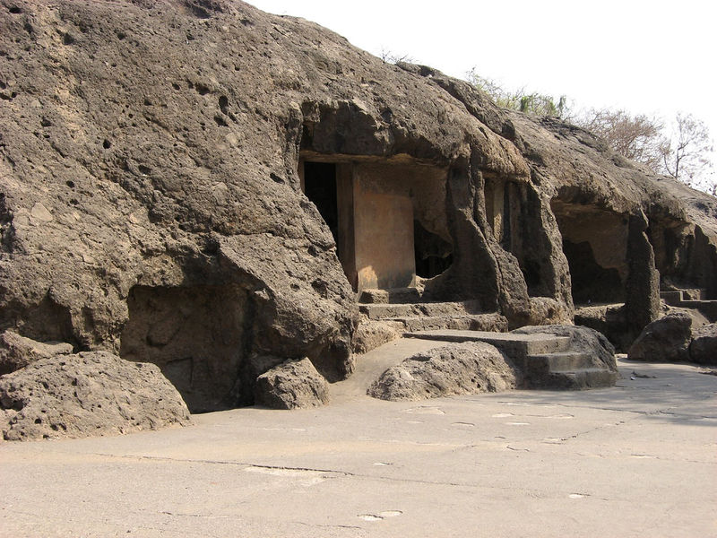 चित्र:Mahakali-Caves-7.jpg