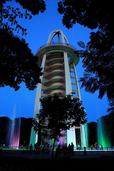 चित्र:Anna-Nagar-Tower.jpg