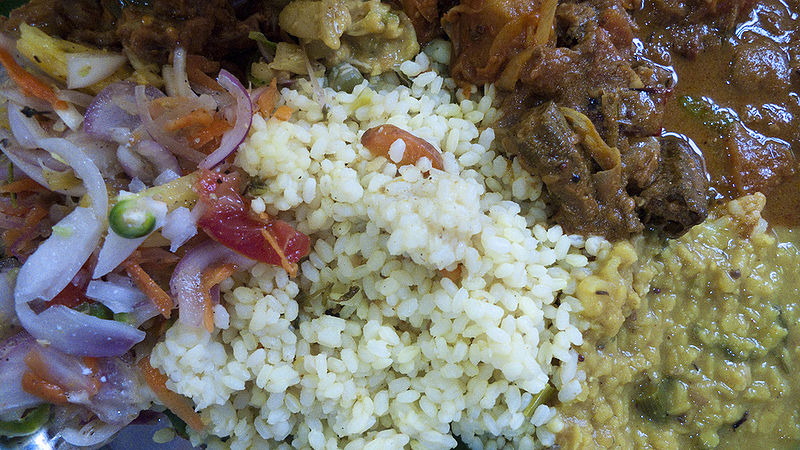 चित्र:Vegetarian-Food.jpg