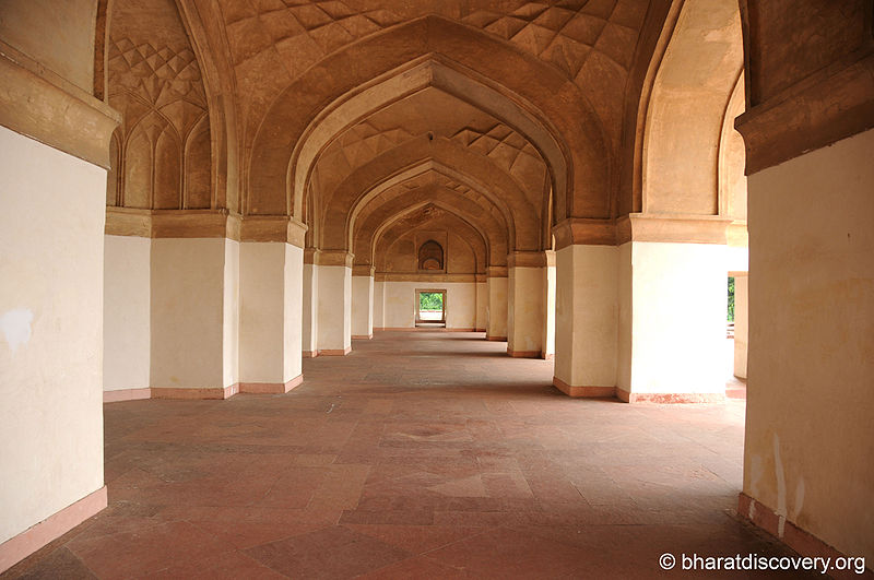 चित्र:Sikandra-Agra-29.jpg
