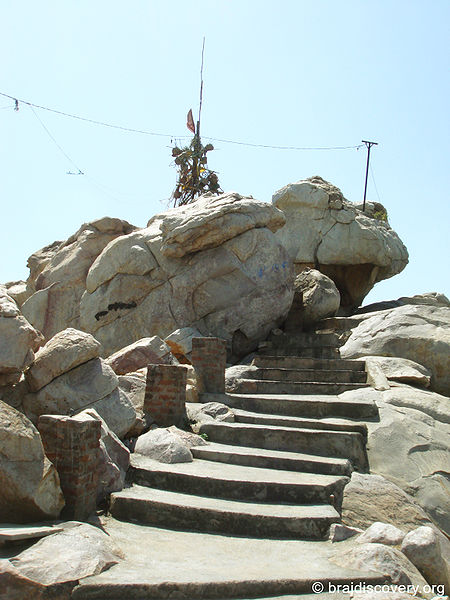 चित्र:Kedarnath-Temple-Kamyavan-Kama-2.jpg