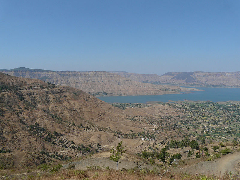 चित्र:Krishna-River.jpg