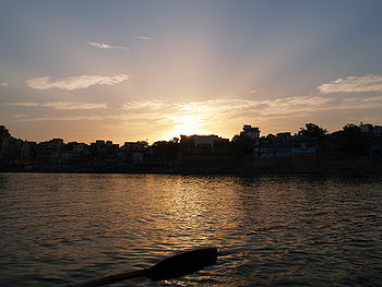 सूर्यास्त का एक दृश्य, वाराणसी