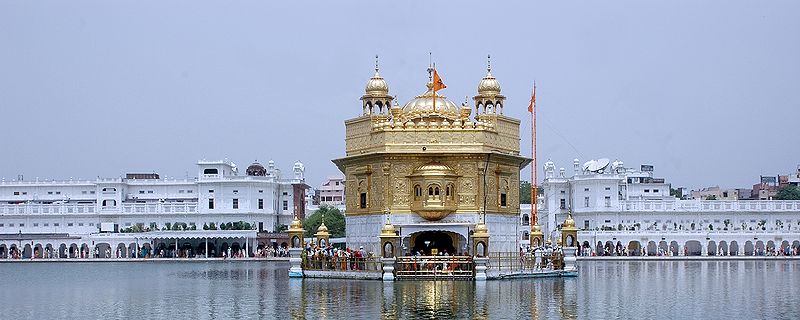 चित्र:Golden-Temple-Amritsar-5.jpg