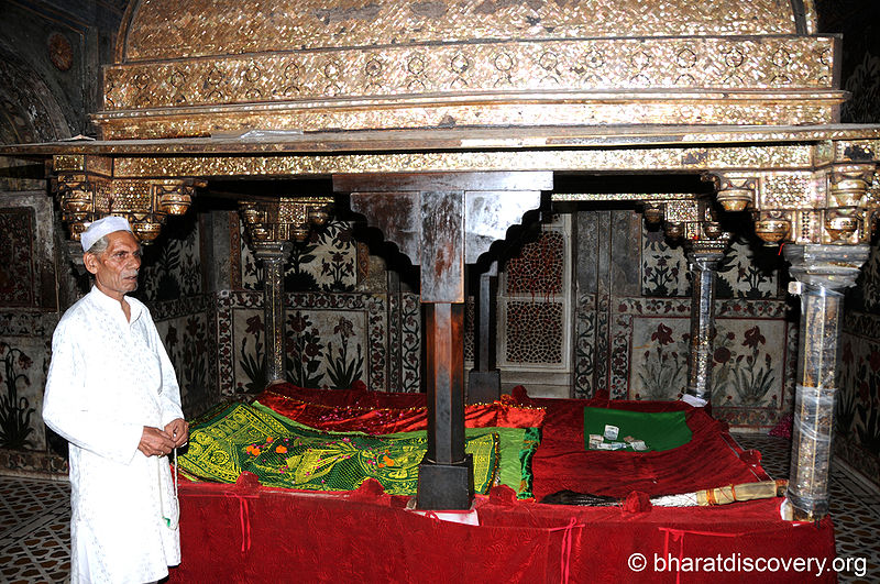 चित्र:Fatehpur-Sikri-Agra-76.jpg