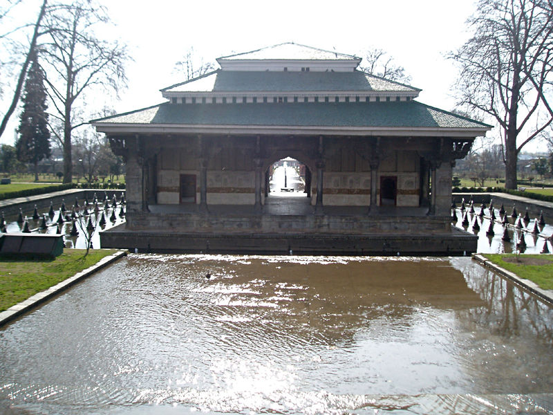 चित्र:Shalimar-Bagh-5.jpg