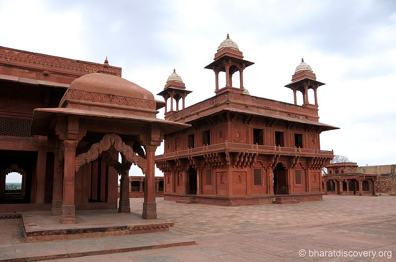 चित्र:Fatehpur-Sikri-Agra-18.jpg