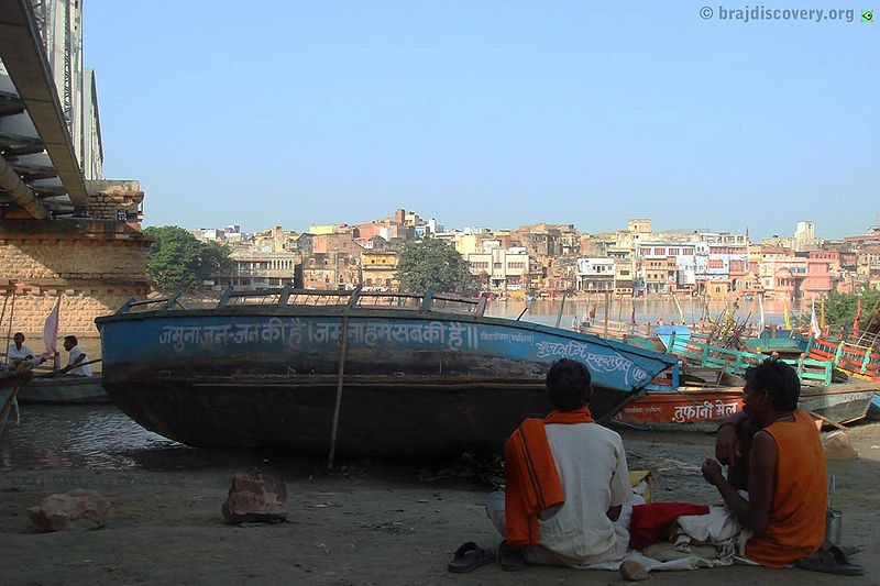 चित्र:Yamuna-mathura-l10.jpg