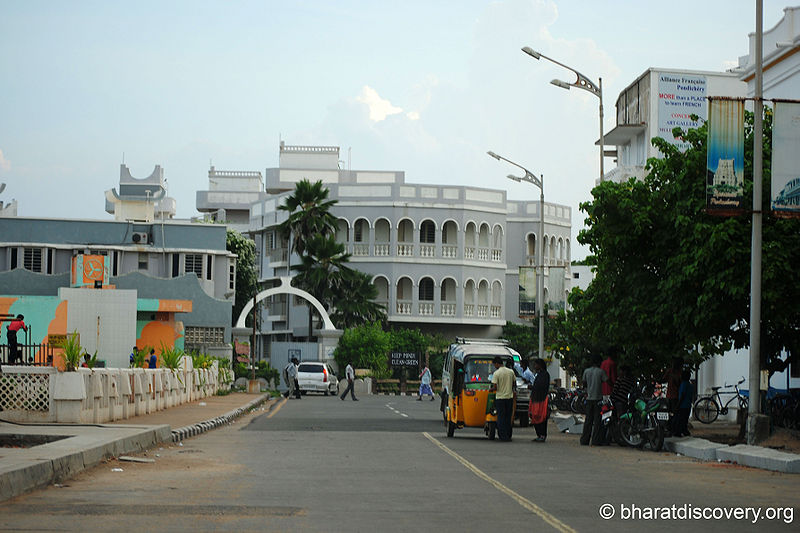 चित्र:French-Colony-Pondicherry.jpg