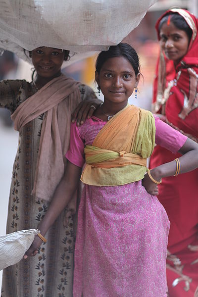 चित्र:Varanasi-3.jpg
