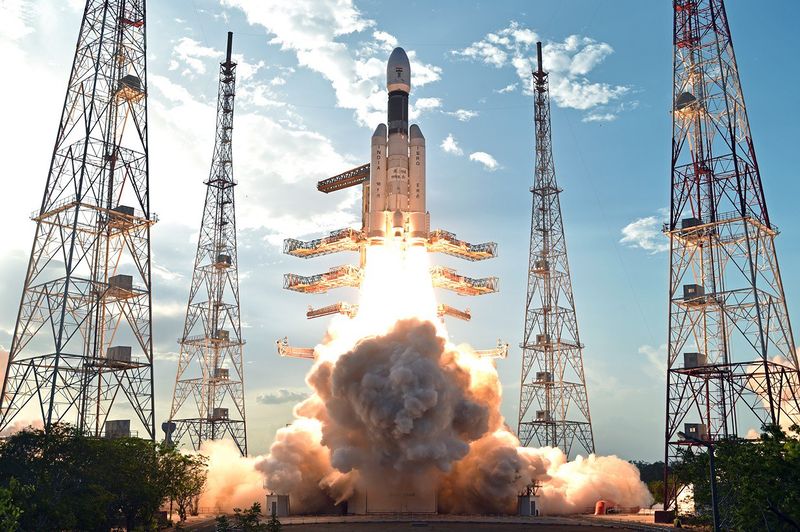 चित्र:GSLV-Mark-3-D1.jpg