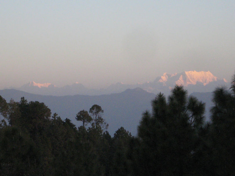 चित्र:Kausani-11.jpg