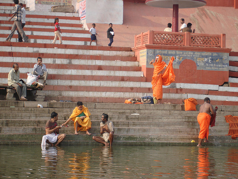 चित्र:Meer-Ghat.jpg