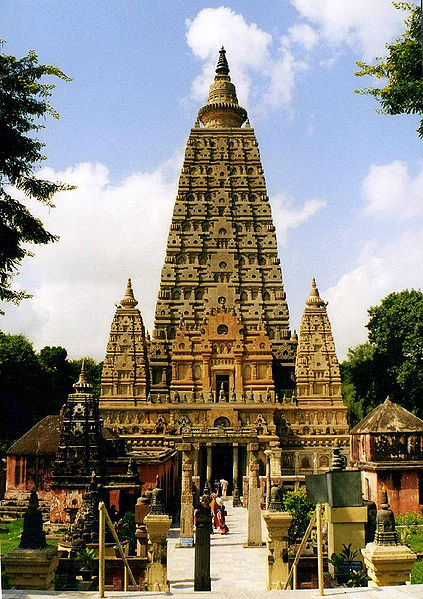चित्र:Mahabodhi-Temple-3.jpg