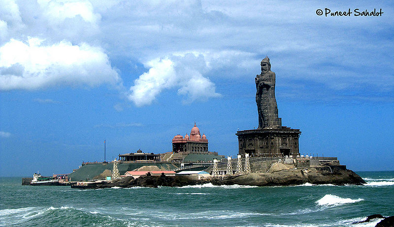 चित्र:Vivekanand-Rock-Memorial-And-Thiruvalluvar-Statue.jpg