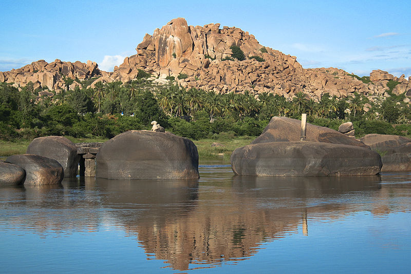 चित्र:Tungabhadra-River-3.jpg