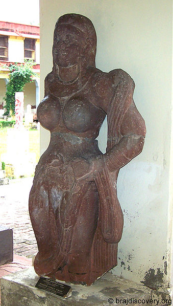 चित्र:Standing-Female-Figure-Mathura-Museum-21.jpg