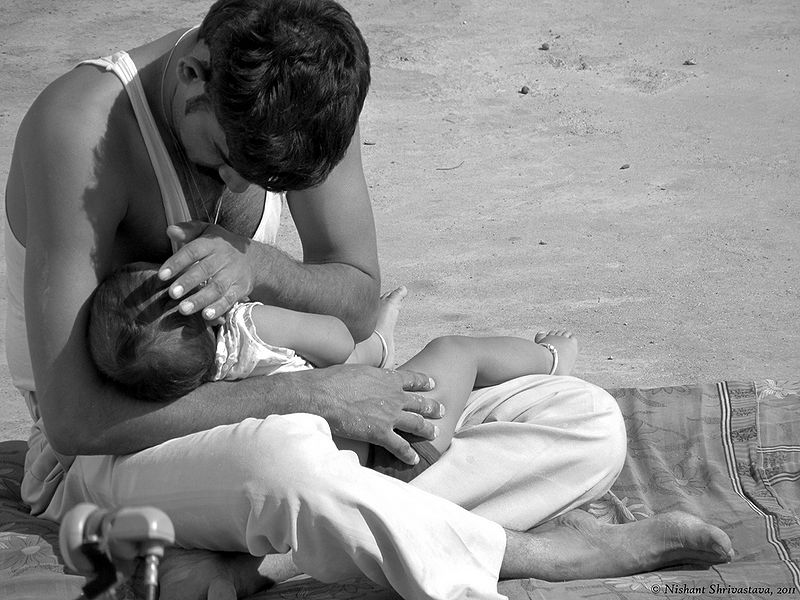 चित्र:Father and son2.jpg
