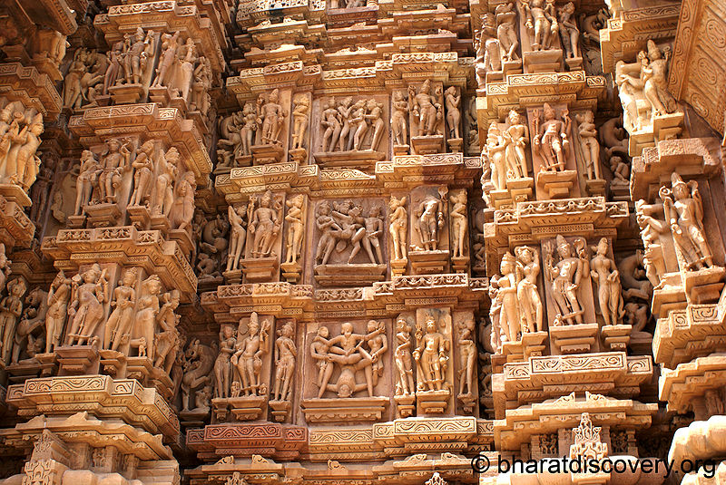 चित्र:Khajuraho-Temple-Madhya-Pradesh-3.jpg