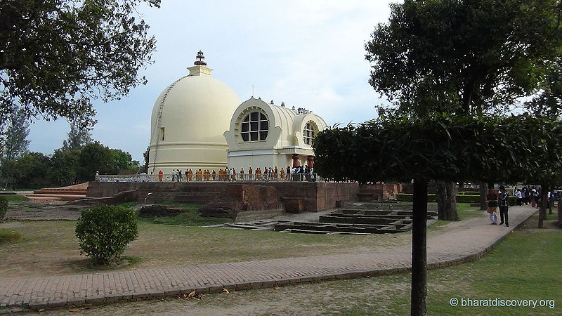 चित्र:Nirvana-Temple-Kushinagar-1.jpg