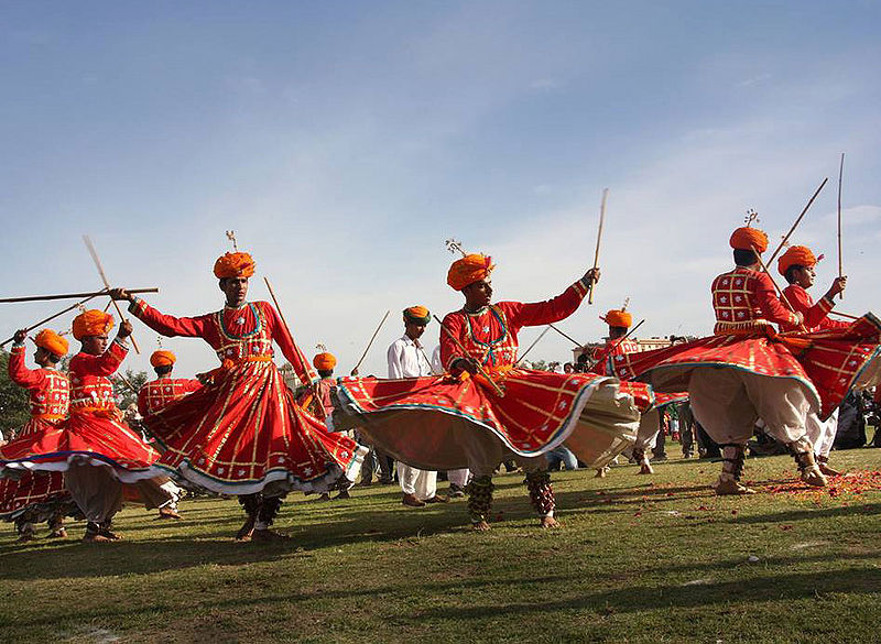 चित्र:Gair-Dance-Rajasthan.jpg