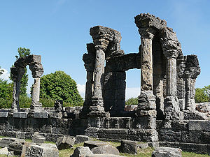 मार्तण्ड सूर्य मंदिर, अनंतनाग