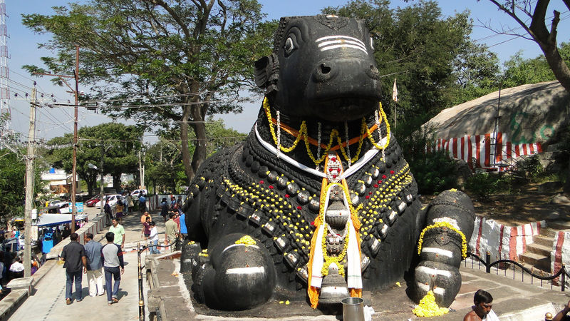 चित्र:Nandi-Chamundi-Hills.jpg