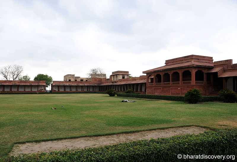चित्र:Fatehpur-Sikri-Agra-31.jpg