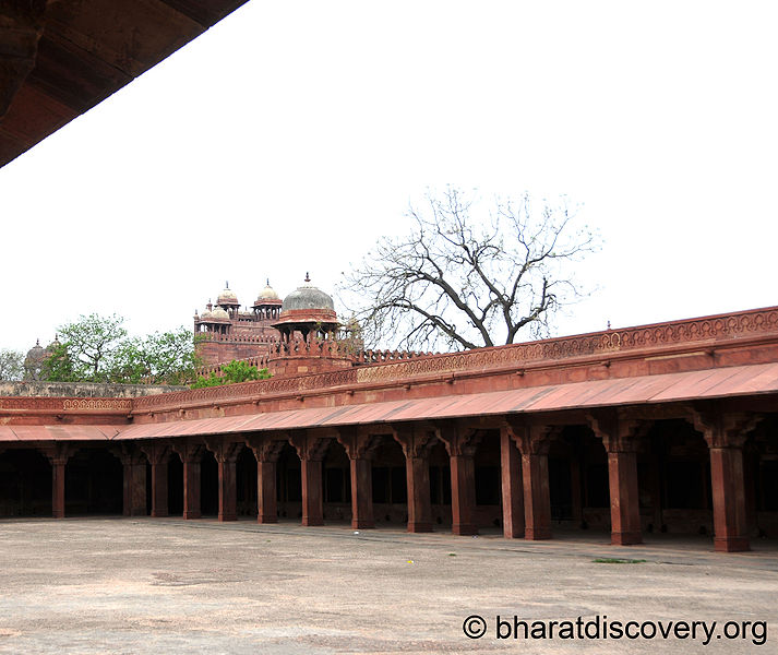 चित्र:Fatehpur-Sikri-Agra-61.jpg