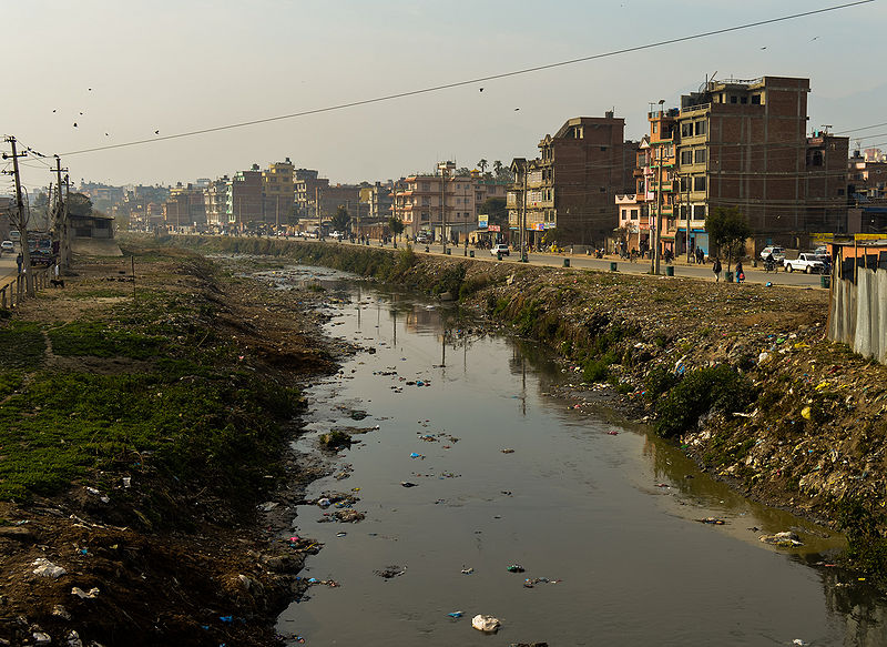 चित्र:Bishnumati-River.jpg