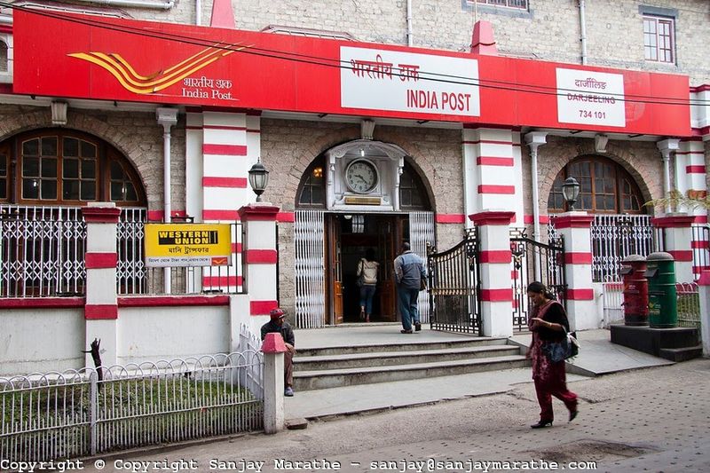 चित्र:Post-office-darjling.jpg