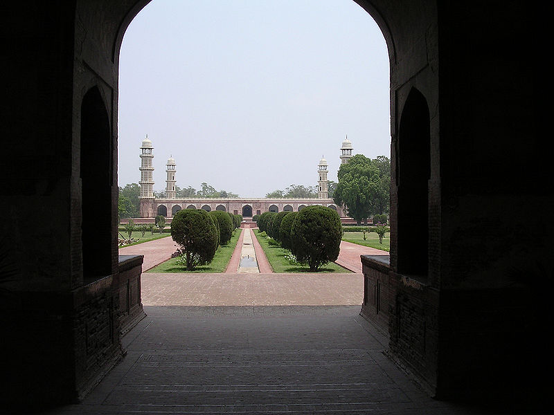 चित्र:Jahangir-Tomb-Lahore.jpg