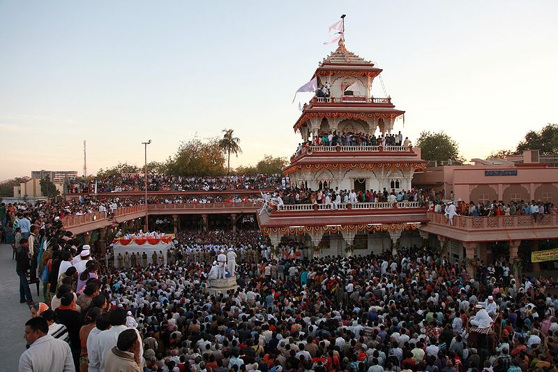 चित्र:Santram-Mandir-Nadiad.jpg