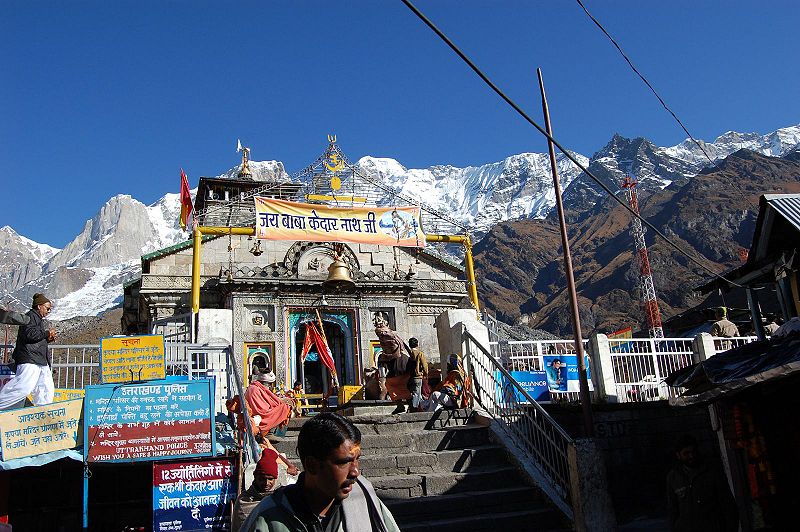 चित्र:Kedarnath-Temple-2.jpg
