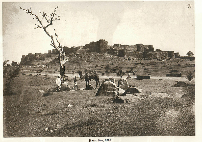 चित्र:Jhansi-Fort-1.jpg