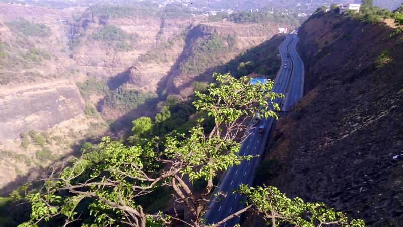 चित्र:Khandala-3.jpg