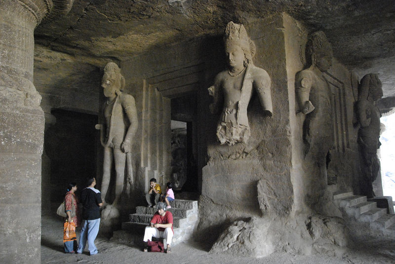 चित्र:Elephant-Cave-4.jpg