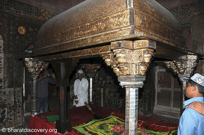 चित्र:Fatehpur-Sikri-Agra-77.jpg