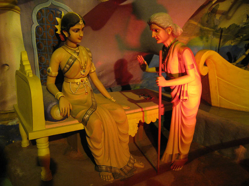 चित्र:Kaikeyi-and-Manthra2.jpg