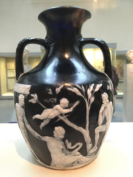 चित्र:Portland-Vase.jpg