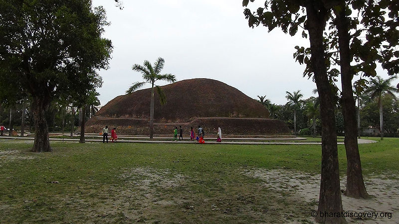 चित्र:Ramabhar-Stup-Kushinagar-5.jpg