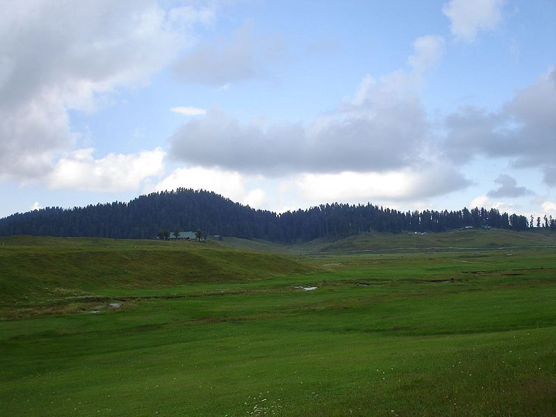 चित्र:Gulmarg-2.jpg
