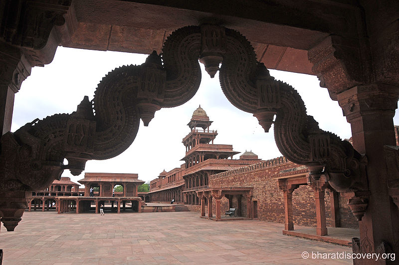 चित्र:Fatehpur-Sikri-Agra-20.jpg
