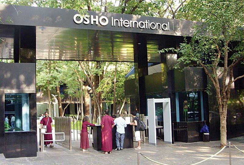 चित्र:OSHO-International-Meditation-Resort.jpg