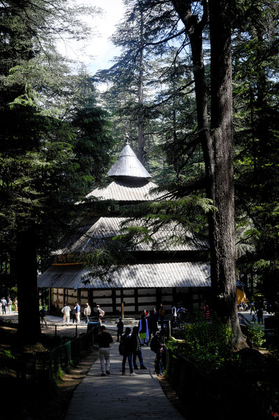 चित्र:Hidimba-Devi-Temple-2.jpg